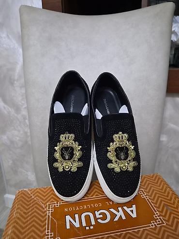 yaz basanoşkalar: "Dolce & Gabbana " Ayaqqabısı Yenidir--- Yaz - Yay — 6
