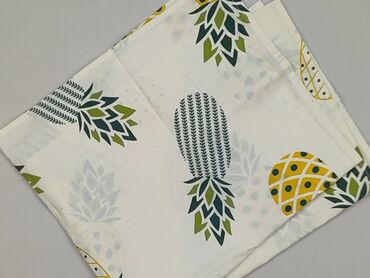 Скатертина 70 x 120, колір - Різнокольоровий, стан - Дуже гарний