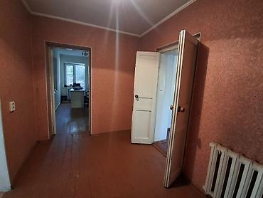 Продажа коттеджей и домов: 3 комнаты, 66 м², 4 соток, Бишкек, КНУ — 5