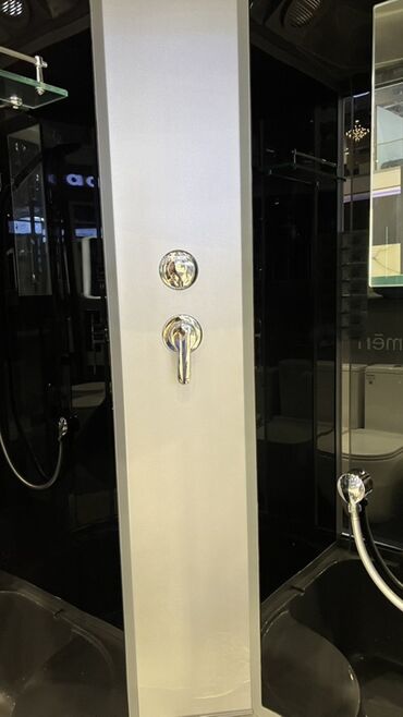 Душевые кабины: Душевая кабина Полукруглая, Размер: 90 x 90 см, Высота поддона: 15 см,Покрытие: Тонированное — 10