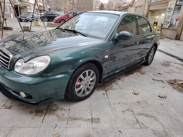 Hyundai: Hyundai Sonata: 2 l | 2001 il Sedan — 16