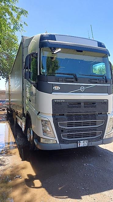 жикс 470: Тягач, Volvo, 2014 г., Тентованный — 3