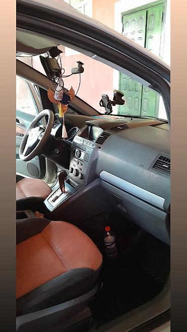 cin avtomobillerinin ehtiyat hisseleri: Opel Zafira: 1.9 l | 2006 il Sedan — 2