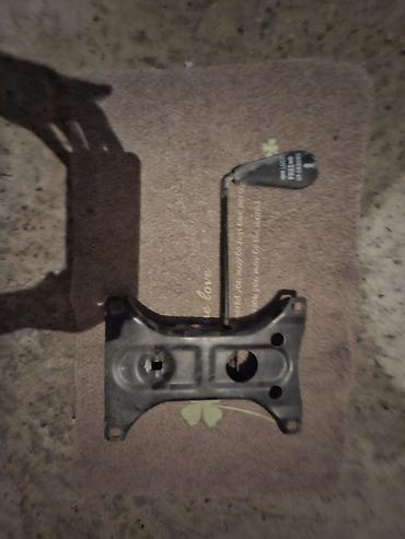 bezek sekilleri: Fırlanan kreslo üçqn kroşteyn - Material: qalın metal (preslənmiş — 2