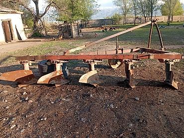 Другие плуги: Отвальный плуг навесной, многокорпусный - Конструкция: рама из — 6