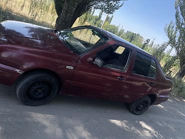 енкар авто: Volkswagen Vento: 1995 г., 1.8 л, Механика, Бензин, Седан — 2