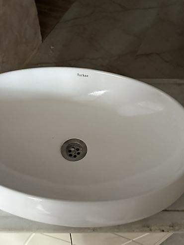 hamam skafi: Turkaz markalı üstdənquraşdırma əl-üz yuma qabı və hamam dolabı dolaq — 2
