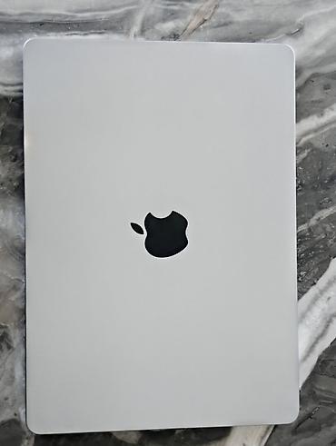 Apple MacBook air M2 (boz/alüminium gövdə) 16 GB ram 512 SSD - Retina