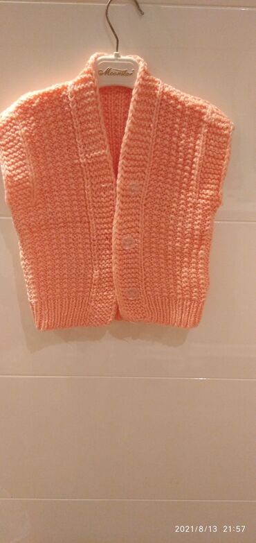 Jaketlər: Qış üçün üst geyimləri,yeni kimi.Oyuncaq hədiyyəli😉 — 21