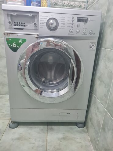 stəkan yuyan: Paltaryuyan maşın LG, 6 kq, İşlənmiş, Avtomat, Qurutma var, Kredit yoxdur, Ünvandan götürmə