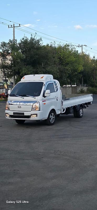 Hyundai Porter: 2020 г., 2.5 л, Механика, Дизель, Фургон at lalafo.kg Hyundai Porter: 2020 г., 2.5 л, Механика, Дизель, Фургон