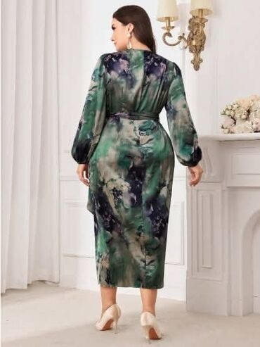 Haljine: Cena 3200din Vel 0XL,1XL,2XL,3XL,4XL Poručuje se, isporuka za nedelju — 12