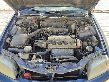 крыло на фит: Honda Civic: 1990 г., Механика, Бензин, Седан — 1