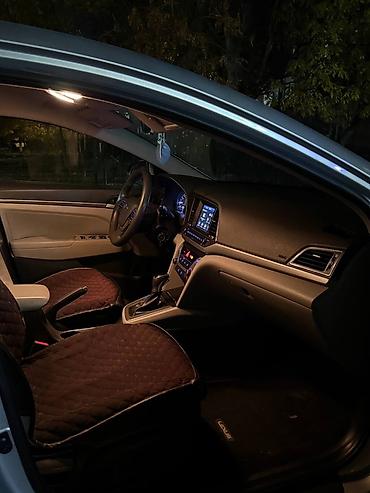 Hyundai: Hyundai Elantra: 2017 г., 2 л, Автомат, Бензин, Седан — 11