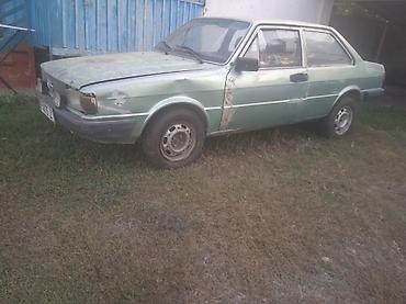 bid e2: Audi 80: 1987 г., Седан — 4