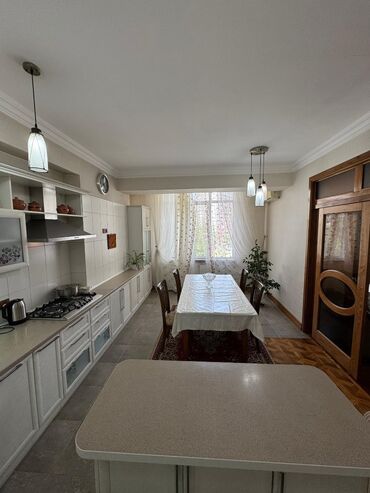 сымбат классик: 4 комнаты, 146 м², Элитка, 4 этаж, Евроремонт