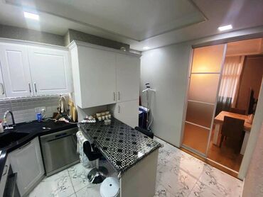 Yeni tikili: 2 otaqlı, Yeni tikili, 100 kv. m — 10