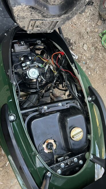 Скутеры: Тип скутера 150 куб. см, Бензин, Б/у — 7