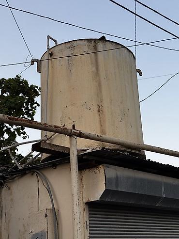 beton su çəni: Son Qiymet Unvan Qaracuxur 2 Ton yarim Metalkonstruksiya su/texniki — 1