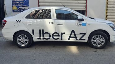 Taksi sürücüləri: Uber Taksi Şirketine Sertifkartı olan Sürücüler Teleb Olunur