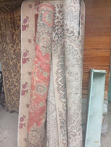 Продам 3 паласа, за 1000с, паласы бу, в хорошем состоянии, надо только