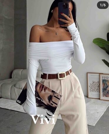 Bluze: L, Likra, Jednobojni, bоја - Crna na lalafo.rs — 21 Bluze: L, Likra, Jednobojni, bоја - Crna — 21