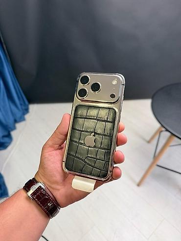 12 ayfon: IPhone 17 Pro, 256 GB, Göy, Zəmanət — 4