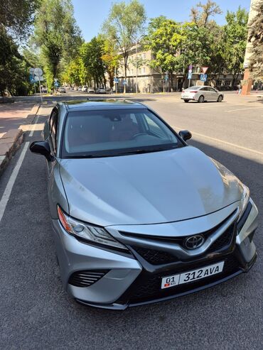 купить авто с кореи бу: Toyota Camry: 2018 г., 2.5 л, Автомат, Бензин, Седан