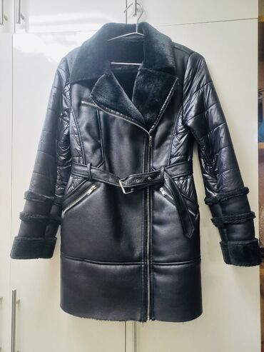 Пальто: Пальто 2XS (EU 32), цвет - Черный