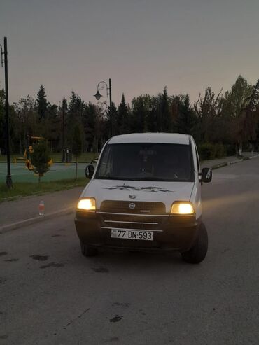 авто азербайджан: Fiat Doblo: 1.9 l | 2004 il 2000 km Sedan