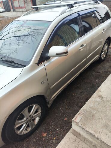 Toyota: Toyota Avensis: 2003 г., 2 л, Автомат, Бензин, Универсал — 3