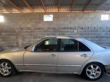 Mercedes-Benz: Mercedes-Benz E-Class: 2001 г., 2.2 л, Автомат, Дизель, Седан — 2