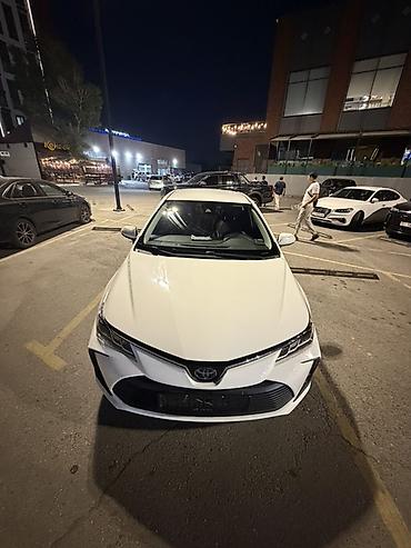 coroll: Toyota Corolla: 2020 г., 1.8 л, Вариатор, Гибрид, Седан — 4