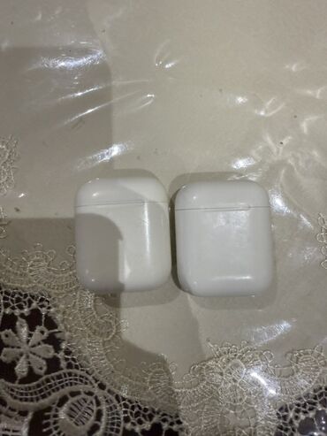 Digər auditexnika: İşlənmiş Simsiz (Bluetooth) Qulaqcıqlar, Apple, rəng - Ağ