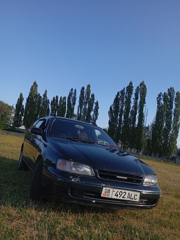 Toyota: Toyota Caldina: 1995 г., 2 л, Автомат, Бензин, Универсал