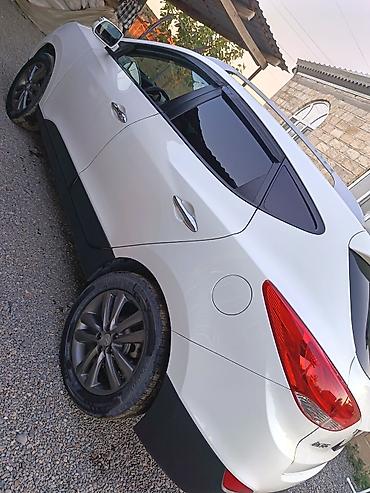 Hyundai: Hyundai ix35: 2 л | 2010 г. Кроссовер — 4