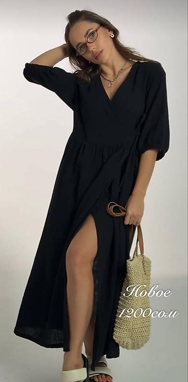 Другая женская одежда: Женская одежда 1) Платье-макси черного цвета - Запах и V-образный — 1
