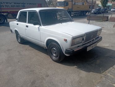 maşın rənglənməsi: VAZ (LADA) 2107: 1.6 l | 2009 il | 200000 km Sedan