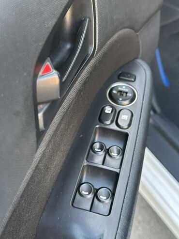 Hyundai: Hyundai i30: 1.6 l | 2011 il Hetçbek — 6