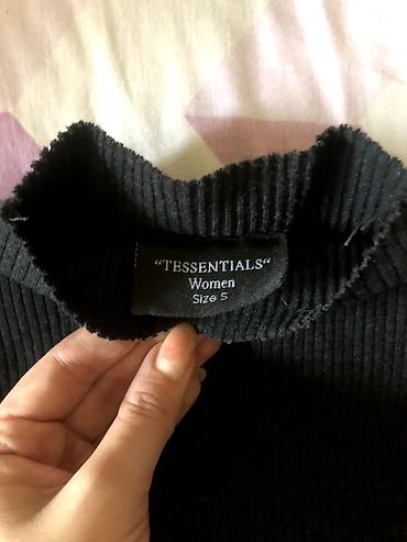 Отдам даром: Отдаю даром одежду размеры XS, XXS, S джинсы на рост 150-155, размер — 12