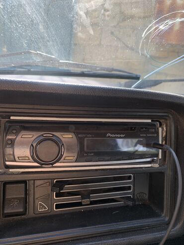 audio sistem: İşlənmiş Disk Maqnitofon Pioneer, Ünvandan götürmə