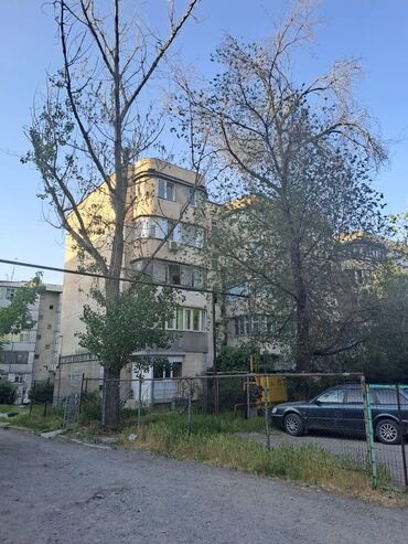 срочно продаю квартиру аламедин базар: 3 комнаты, 72 м², Индивидуалка, 5 этаж, Косметический ремонт