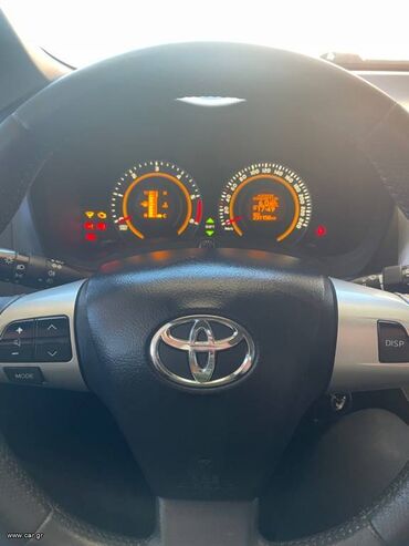 Toyota: Toyota Auris: 1.4 l. | 2011 έ. Χάτσμπακ — 13