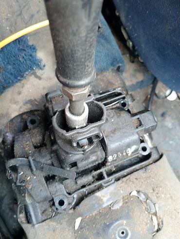 hyundai service: Avtomobil mexaniki sürətlər qutusunun seçici mexanizmi (şifter qutusu) — 1