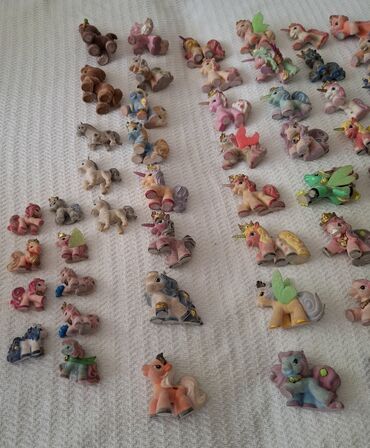 Igračke: Obiman set igračaka inspirisan serijalom My Little Pony. Uključuje na lalafo.rs — 19 Igračke: Obiman set igračaka inspirisan serijalom My Little Pony. Uključuje — 19