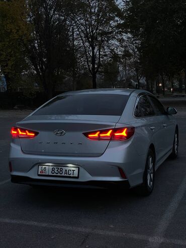 Hyundai: Hyundai Sonata: 2019 г., 2 л, Типтроник, Газ, Седан