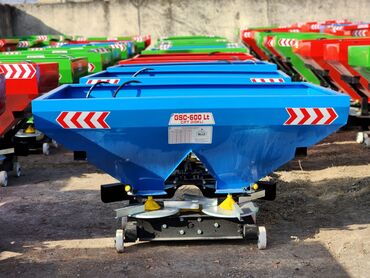 Gübrə səpənlər: Gübrəsəpən 400.500.600.800.1000 Lt tək disk və ikidiskli modelləri — 15