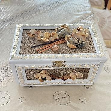 Əl işi dəniz temalı bəzəkli taxta sandıq/mücrü - Material: ağ rəngdə