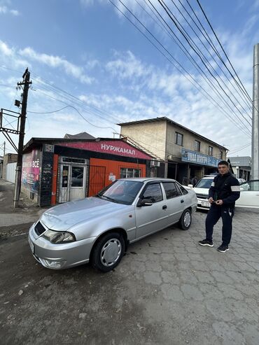 Daewoo: Daewoo Nexia: 2010 г., 1.5 л, Механика, Бензин, Седан