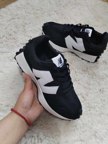 Patike: New Balance, 39, bоја - Crna — 4